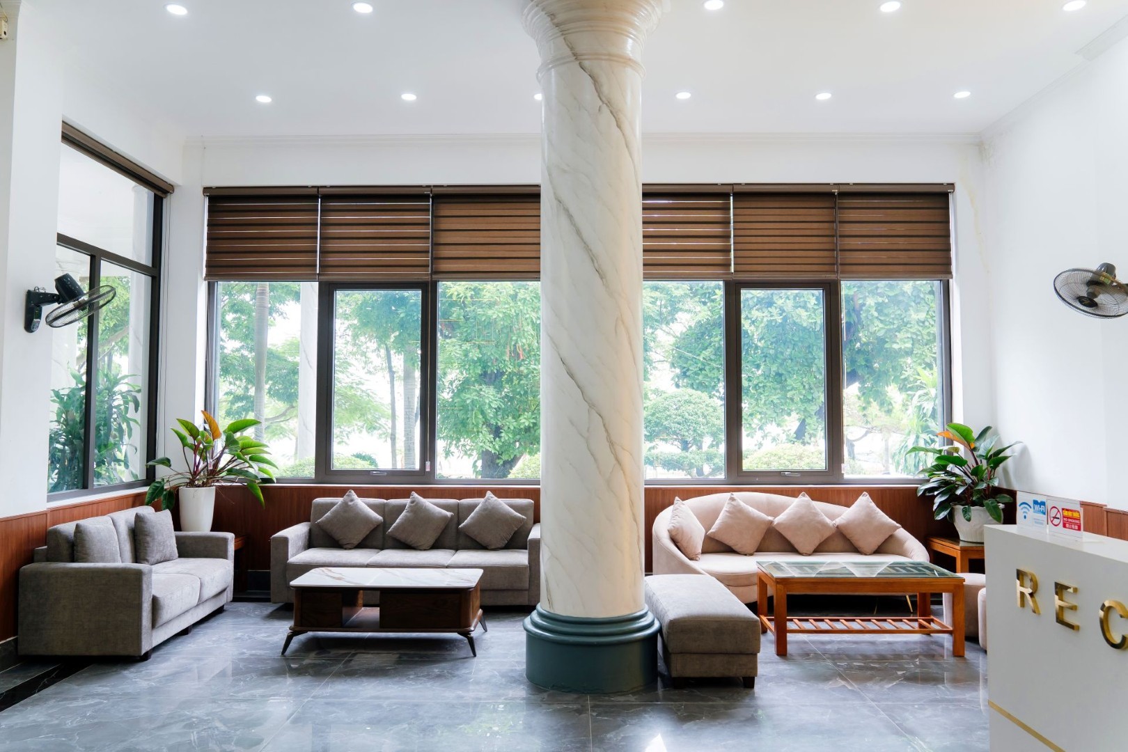 Hình ảnh khách sạn 37